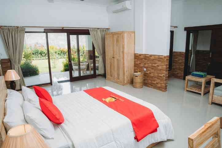 Deluxe Garden Cottage interior