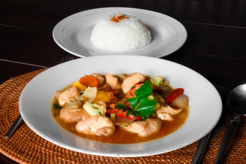Fried Chicken in Balinese Sauce