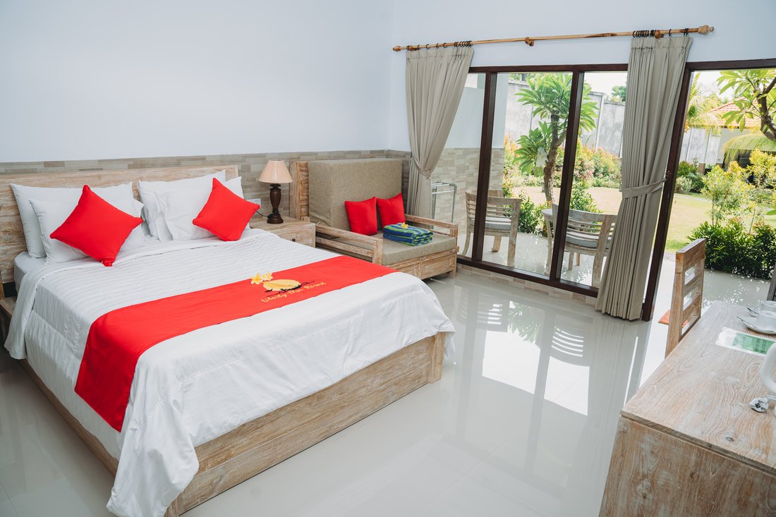 Resort Rooms wing at Liberty Dive Resort